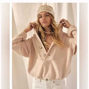 Free people Bino pullover size medium